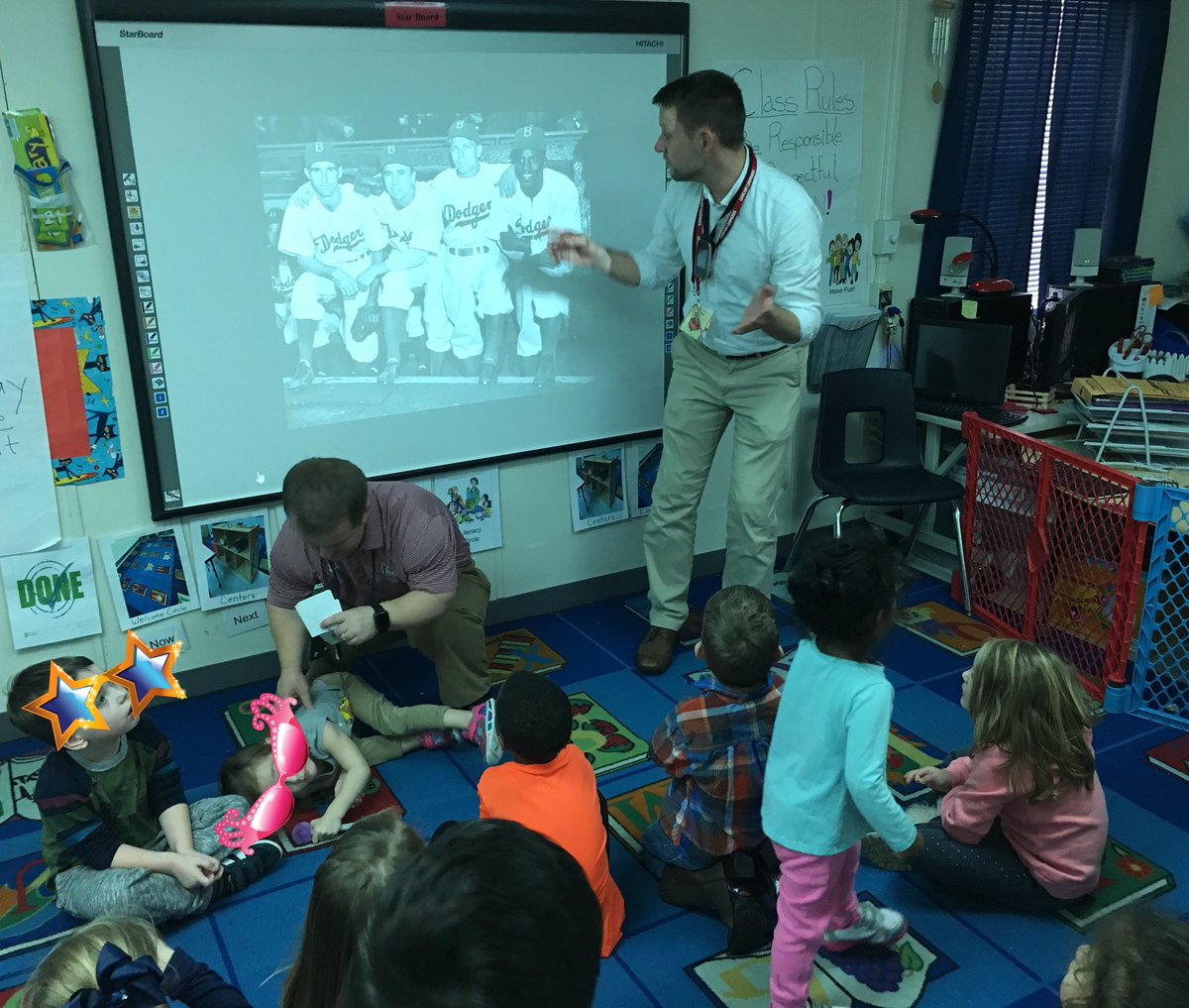 StefLRichard's tweet photo. The 💥 of facilitating talk with the littles. “Skin is just skin.” Through the eyes of a child! #precious #pk #earlyed #ecechat #BlackHistoryMonth2018 https://t.co/aZhlpsw286