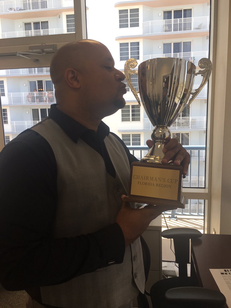 samplerphenom's tweet photo. Waiting on Cup @BradGLeslie @IamZoeCash @AbdelaJason @laurdil @ https://t.co/i2VCPzZtLB