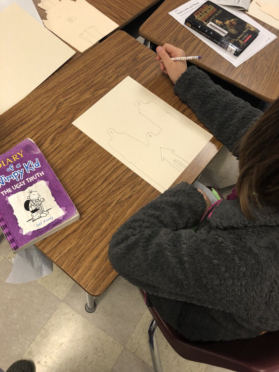 MissGarant's tweet photo. Although we were sad to miss our field trip to the Alamo today, we made the best of it and created some great art depicting Spanish Missions in San Antonio. #weareWetmore #rainydays #fourthgradefun https://t.co/kno8VRKca1