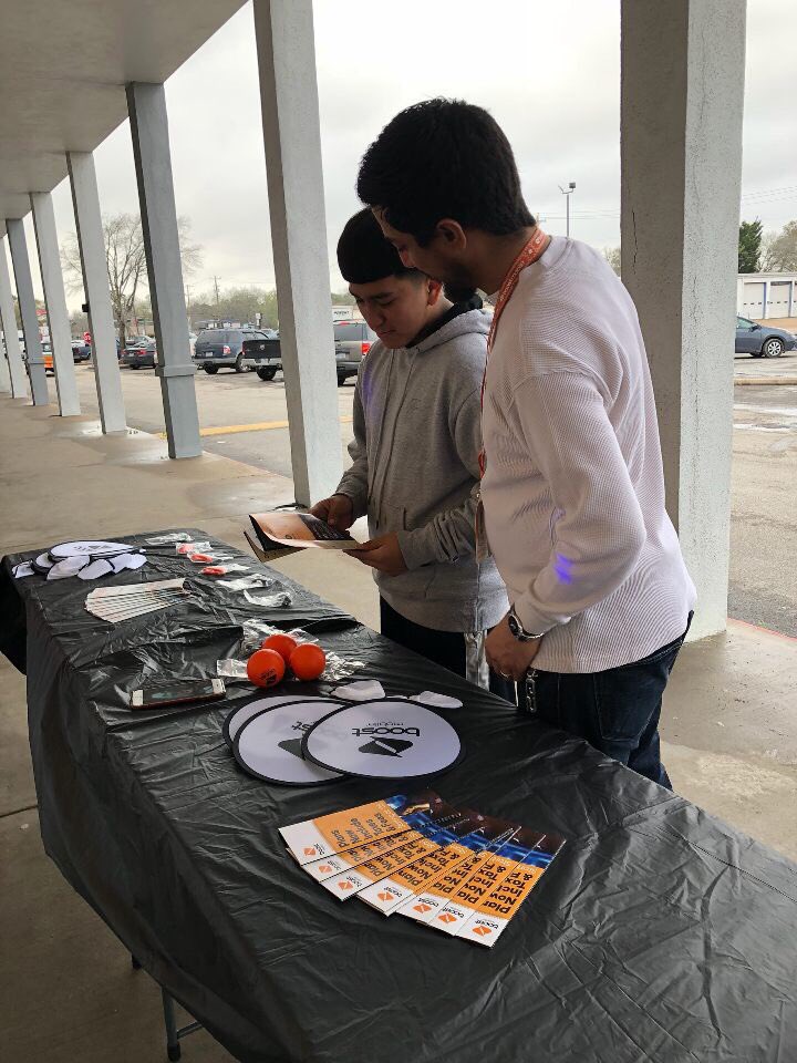 TitoLozano1's tweet photo. Making something happen in Alvin!!! #HOUTax18 #boostnationevents @johnfisbeck @JustinCapers https://t.co/uBWPTDmKG6