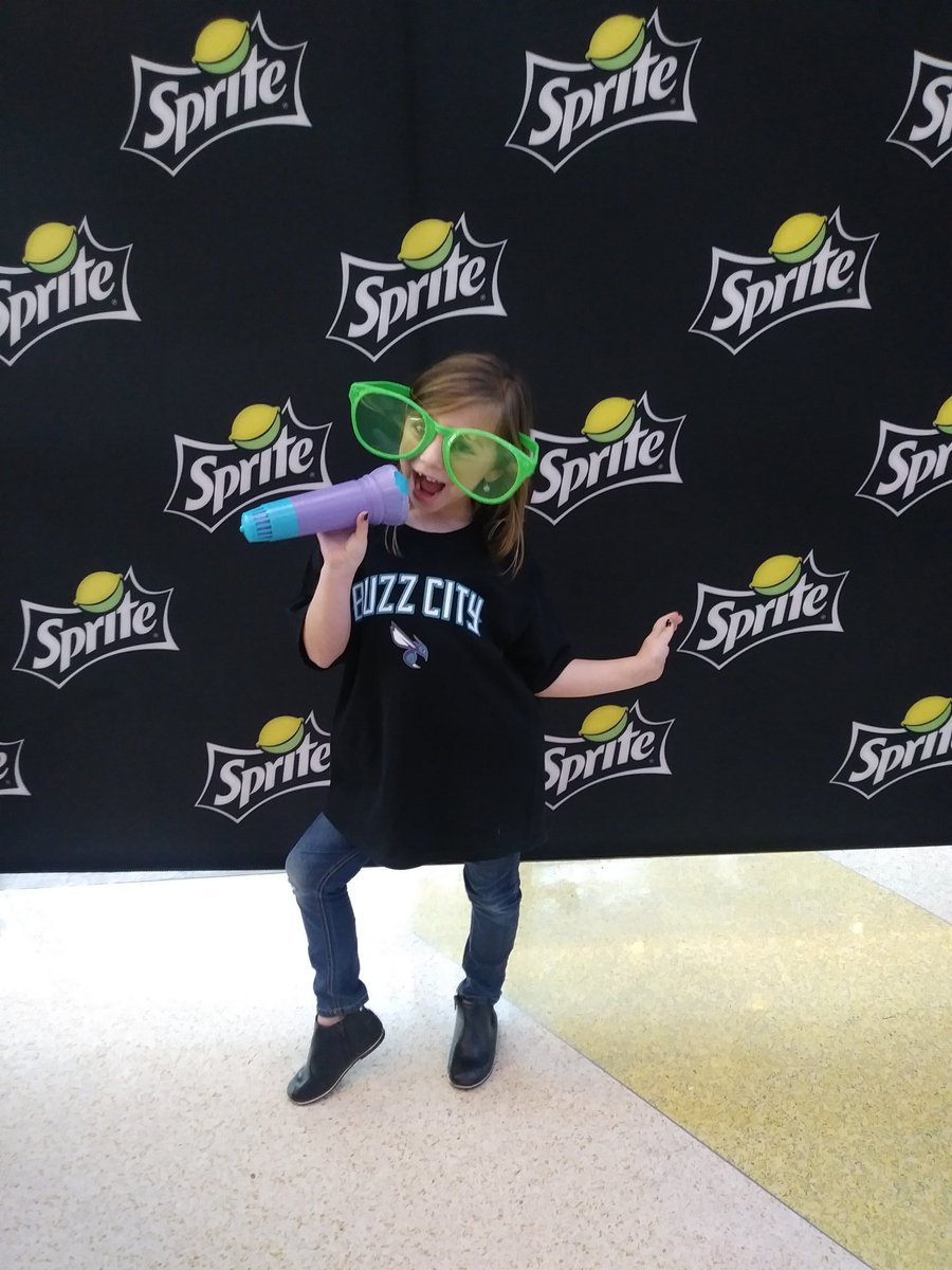 tessiejohnson19's tweet photo. #wannasprite #refreshcrew Silly girl https://t.co/edBC8C4Dva