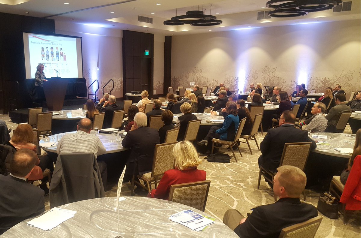slynn_hall's tweet photo. Full house on hot topic.  @MMAC_Chamber  small biz perspectives on finding and keeping great talent https://t.co/KZv5yFz20i