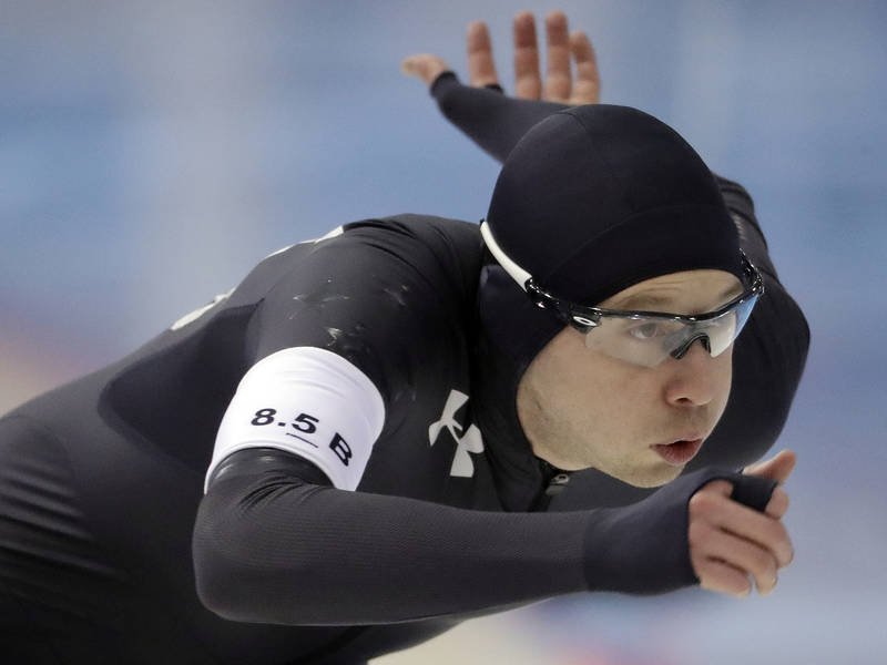 Houston Speed skater Channels His Inner Astros In PyeongChang trib.al/hCwsIVF