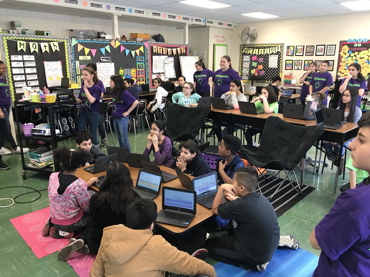 Exploring5thGr's tweet photo. #DigitalLearningDay was so much fun! Thank you to @MrsMalewicz @MsZemaitis and @mskosiek classes for teaching the whole school about different pieces of technology!! #BVInnovates #futurereadyfebruary #d109pride https://t.co/V8pvuuNC9J