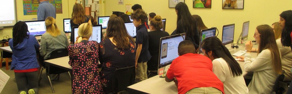 efmoore's tweet image. Bringing 5th graders &amp;amp; university students together for #PeerCoding - best part of #DigitalLearningDay for me. Great energy &amp;amp; engagement! #DLDay #coding #WeHadFun #collaboration