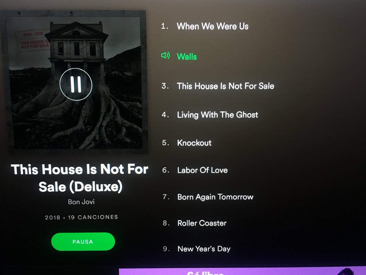 LoloCCF1910's tweet photo. Enjoying this new masterpiece!! What a song 😍😍���� @BonJovi @jonbonjovi  #THINFS #Walls https://t.co/hmKHlvw7av