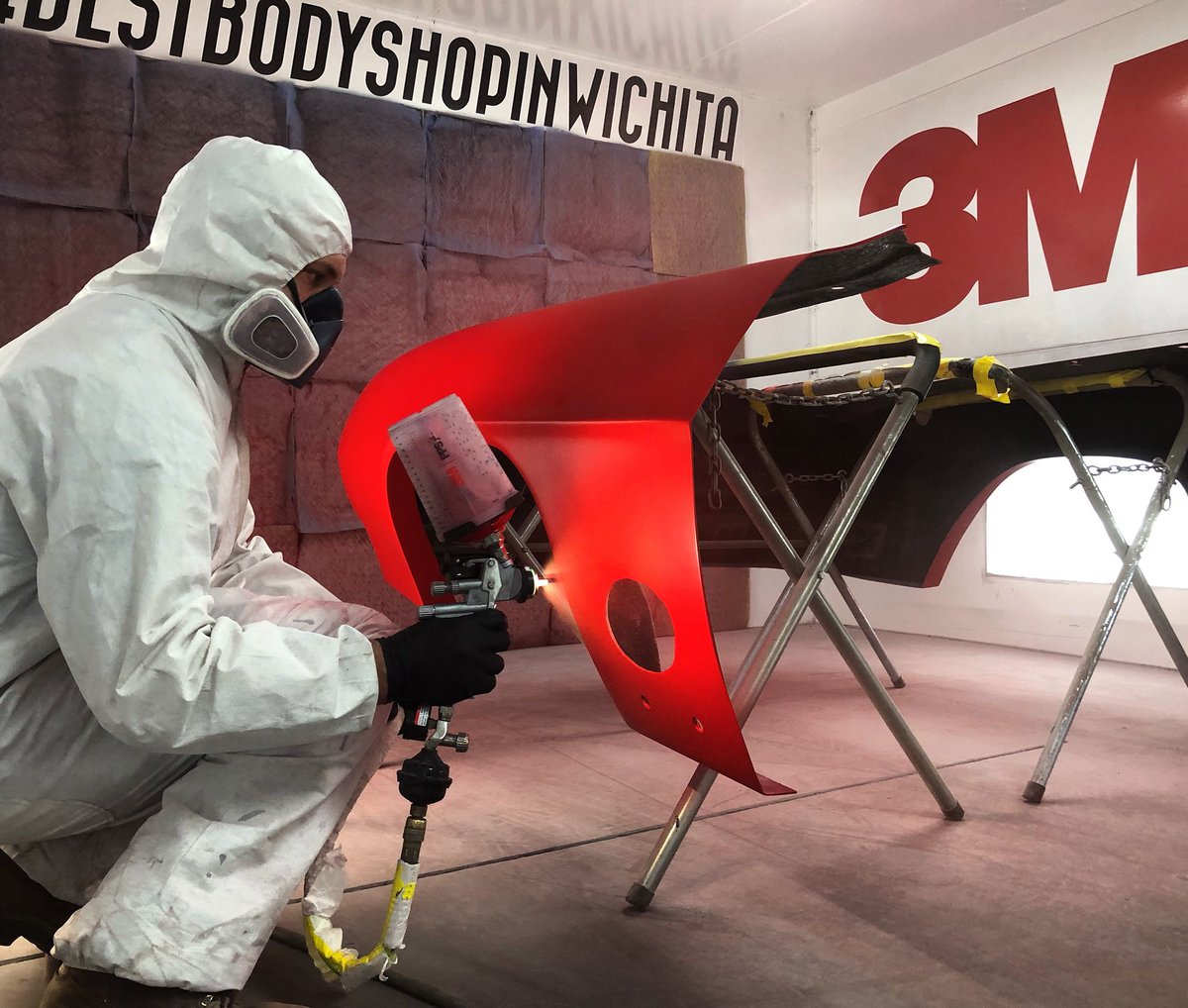 best_body_shop's tweet photo. Loving our @3m #PPS 2.0 cups! The collar design is much improved from the old and the paint measuring printed on the cup helps out a TON! #3mrefinish #gowith3m #PPG #SATA https://t.co/JIGSFWuh18