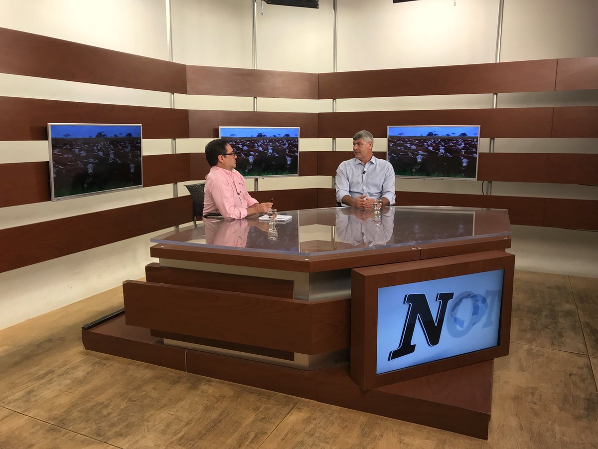 <a href="/BuryaileRicardo/">Ricardo Buryaile</a> con <a href="/carlosetchepare/">CARLOS ETCHEPARE</a> a las 21hs en <a href="/elrural/">Canal Rural</a> 

Una persona con vocación de servicio que con lo que hizo y le quedó pendiente, con aciertos y errores, virtudes y defectos honro el cargo de Ministro de @AgroindustriaAR... y siempre estaré orgulloso de acompañarlo!