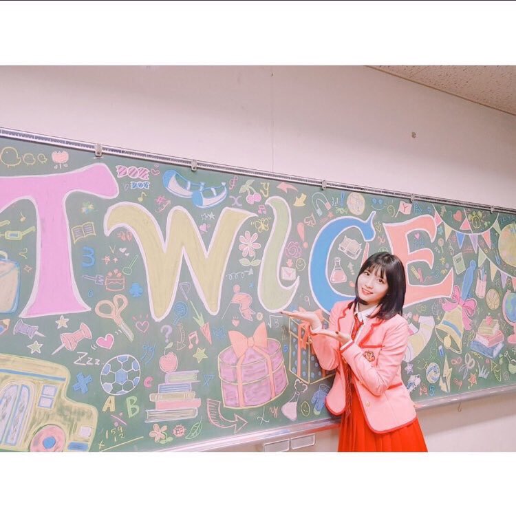 MomoOnce29's tweet photo. ツウィにフォロワー1000人突破しました！
これからもONCEとしてTWICE応援していきます！！
#TWICE
#onceでRTした人全員フォロー 
#onceスルー禁止 
#onceフォロバ100 
#モモペンRT https://t.co/lv2634jww5