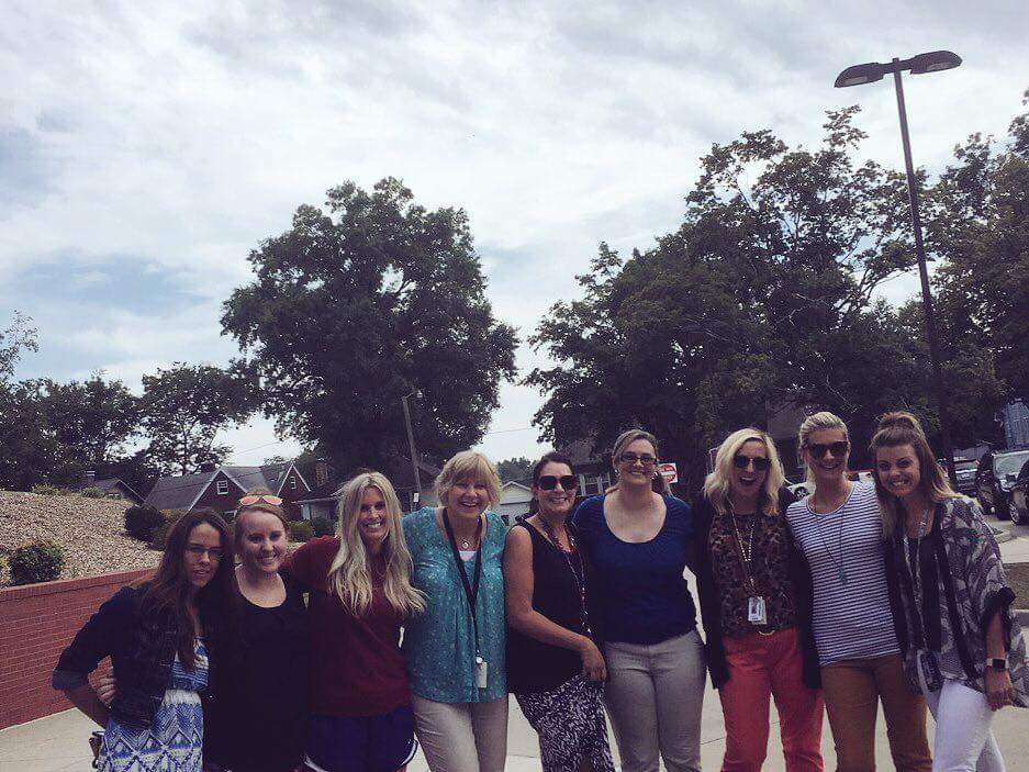AmberO68's tweet photo. A4: Our staff @CapeFranklin
is AMAZING! Their doors are always open to collaborate on new ideas. They share resources and are the ultimate team players. They are invested in your work and personal lives. #FrankEdChat https://t.co/hpkSXKhXLH