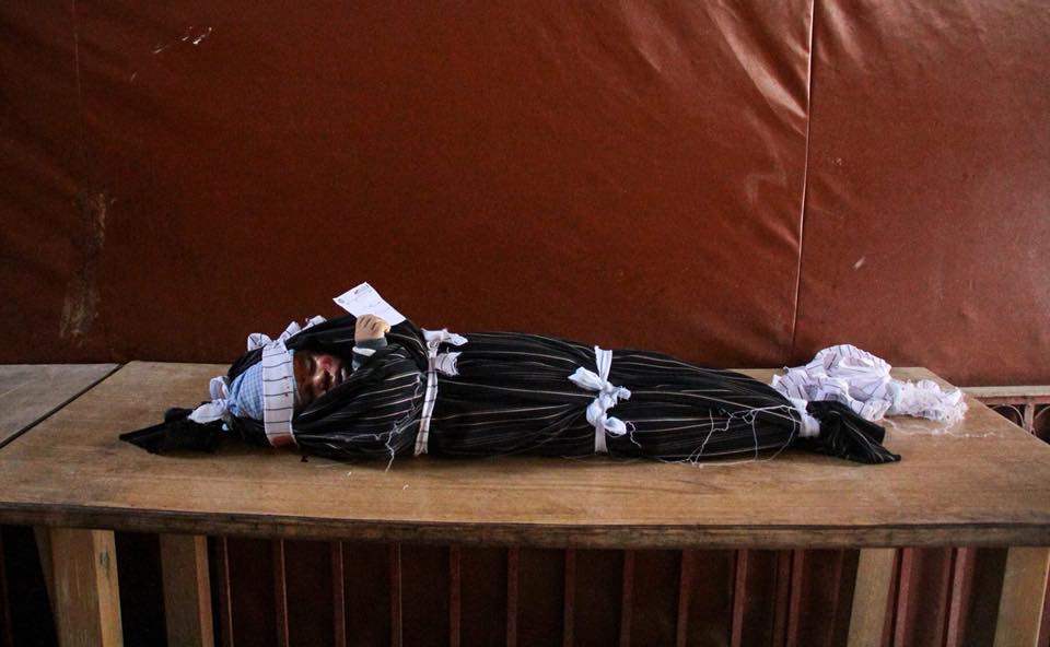 RevolutionSyria's tweet photo. I'm a child from besieged #Ghouta. 
Goodbye loving caring world. 
I will tell God about your values.

#Russia_Assad_Iran_Genocide
#World_Complicity
#GhoutaGenocide
#Syria https://t.co/8ToSmS7H5N