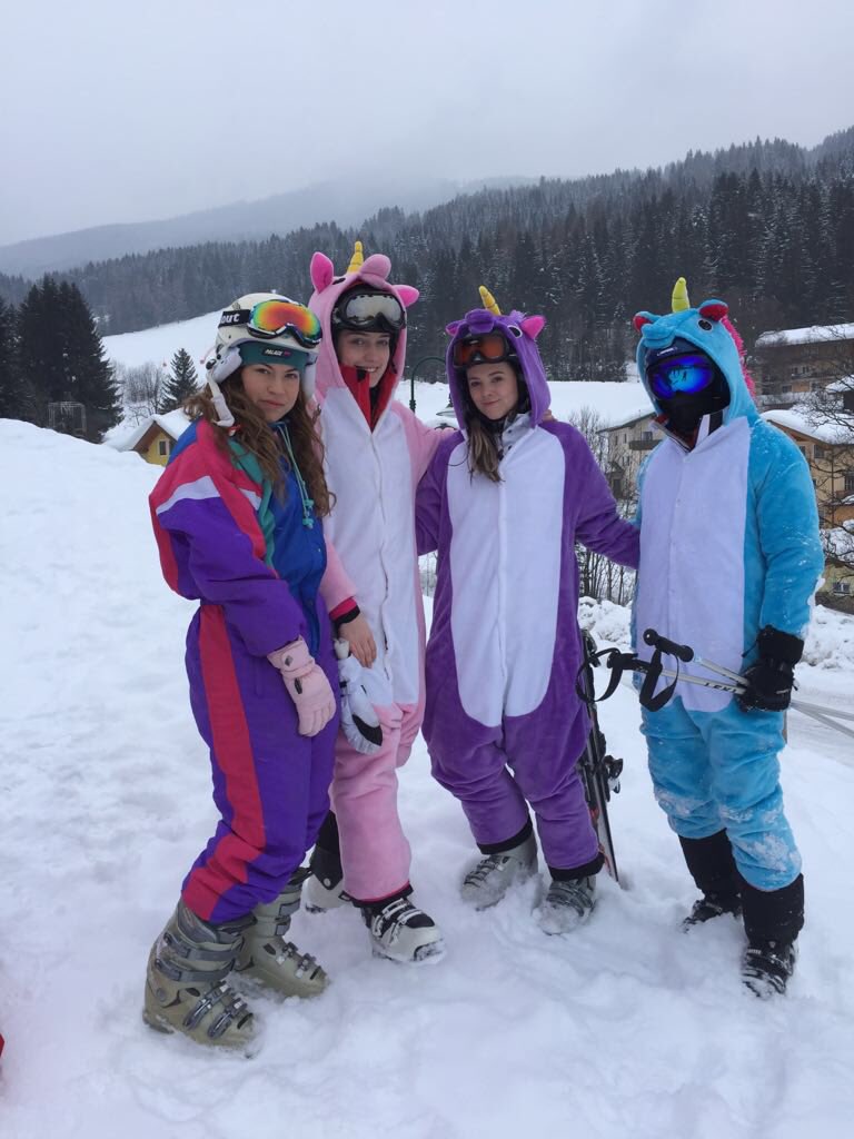 wagrain2018's tweet photo. Fancy dress day for some https://t.co/HGoKY7OjYm