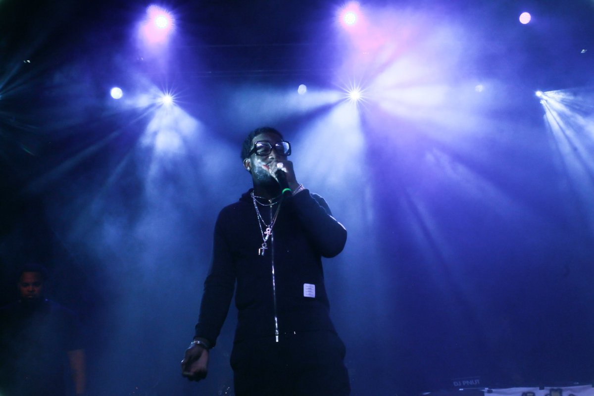 jasanoooo's tweet photo. @gucci1017 Get at me! https://t.co/1pQaqS6TL6