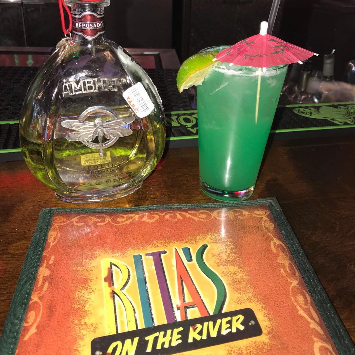 AmbharTequila's tweet photo. #AmbharAlert San Antonio, TX! - Come celebrate #NationalMargaritaDay with #AmbharTequila at @ritasontheriver! You can now enjoy an Ambhar Margarita or a Tiki Rita at the Riverwalk. Cheers to that!
#AmbharCocktails #Ritasontheriver #TikiRita #AmbharTexas https://t.co/SyL6Mb4Vub