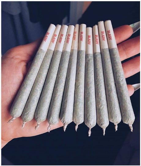 Mjcouponcode's tweet photo. Tag your stonner friends who can finish this within an hour.. 
.
.
#hour #friend #stonner #mjcoupon #coupon #couponcode #mj #marijuanacoupon #medicalcannabis #MedicalMarijuana #MarijuanaMovement #Marijuanadelivery #MarijuanaFacts  #CannabisStrain https://t.co/fBbeokKPbw