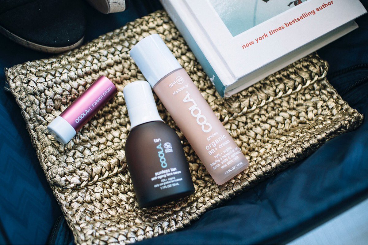 COOLA's tweet photo. ✨ GLOWING and BEAMING all day, every day ✨ #HappySunBlocking https://t.co/fHTflk6yyZ