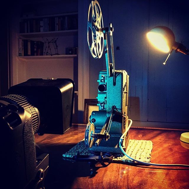 DumbBurgess's tweet photo. Finished filming a new video tonight. Used this beautiful old projector for part of it. Can't wait to see how it looks in the edit! .
#bts #behindthescenes #filming #filmmaking #filmmaker #projector #scicomm #science #mars #sciencepresenter #sciencecommu… https://t.co/NUxRkPtMGq https://t.co/wXtWuMQBRp