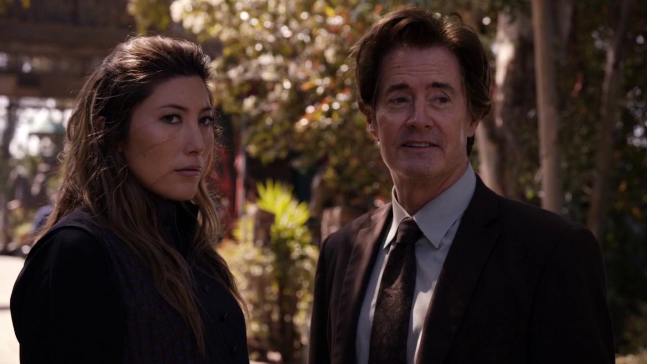 Hoy cumplen años los dos padres de Daisy Johnson
Happy birthday and have a great day 