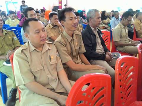 DesaBatumartaII's tweet photo. Sosialisasi penataan administrasi desa
@DesaBatumartaII 
@Khoiril06734858 
@EkoSandjojo 
@madjid_taufik 
@jokowi 
@PemdaOKU 
@Rahman73213035 https://t.co/YuACFjtljo