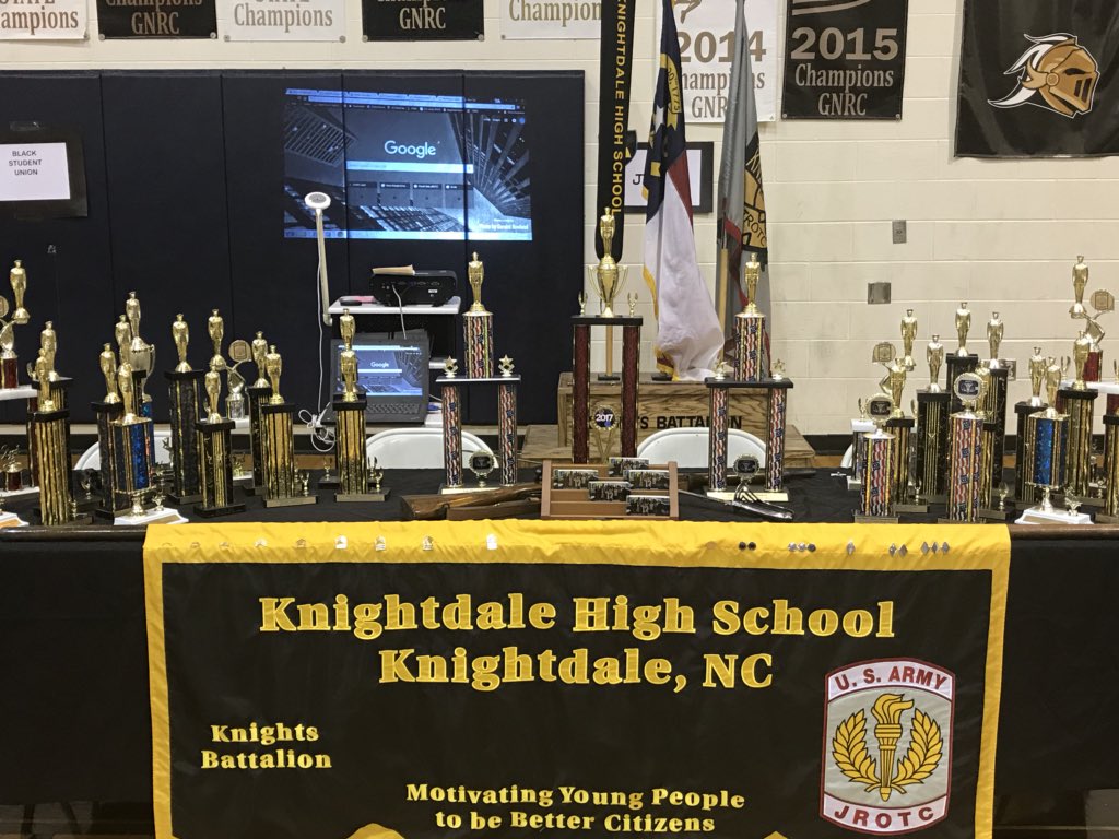 1SGLittlejohn's tweet photo. KHSCD 2018 freshman orientation JROTC Table set up. Join our team #khscdcommit #khscdgoodthings https://t.co/W0eSAagfoD