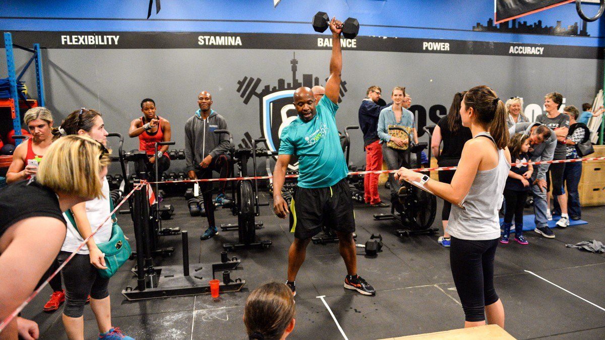 Wodfever's tweet photo. Excited for tonight's 18.1 announcement?  Here's everything you need you know about this year's #CrossFitOpen!

https://t.co/Leb2eHPnlu https://t.co/aW3I5KGeX5