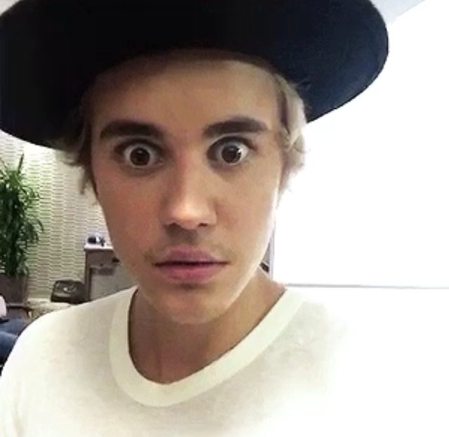 portalbieberfc's tweet photo. Quando vejo algo que não era pra mim ver: https://t.co/zdZTpBDAin