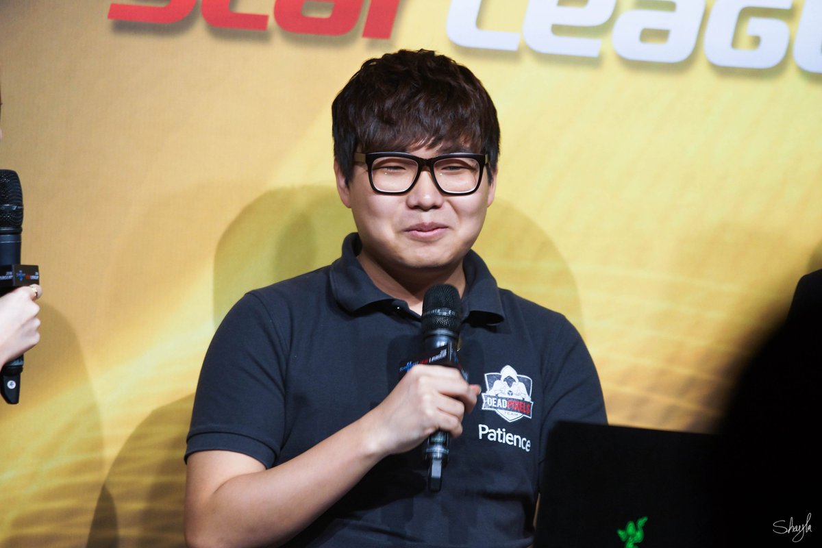 SC2birthdays's tweet photo. [23 Feb] Happy birthday to @dPixPatience 🎂
https://t.co/md5KRC9Fjr

Photo @__Shayla__ https://t.co/BSnYBSmpuc