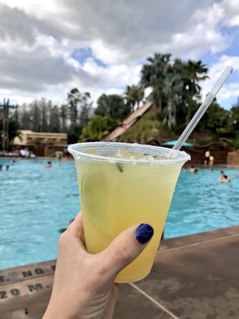 SarahGilliland's tweet photo. Happy #NationalMargaritaDay from #TheDigSite at Disney’s Coronado Springs Resort! Yum! #DisneySMMC #DisneyPartner https://t.co/yw9YO8lNVD