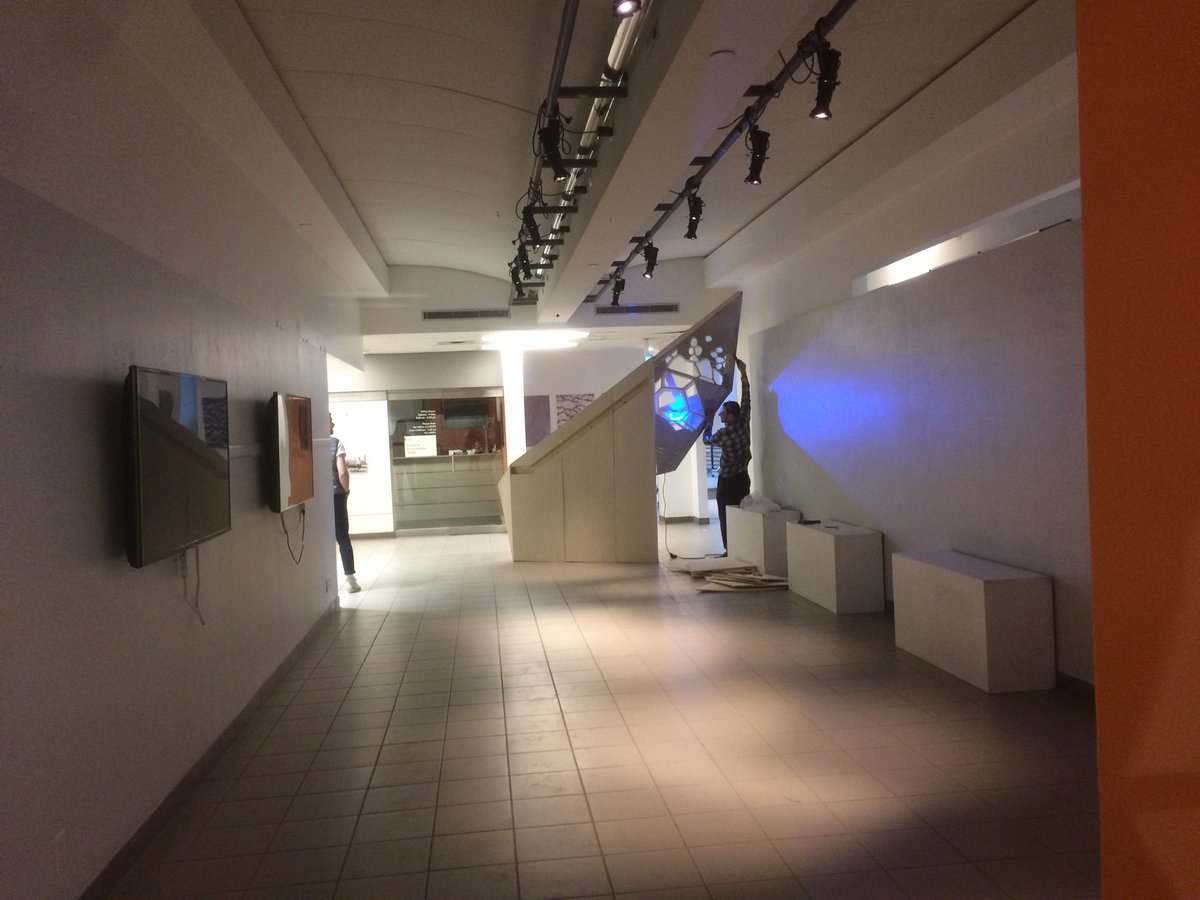 vitaleung's tweet photo. Starting set up for tomorrow night’s gallery opening. Join us at 8pm for the reception! #taylorx #digitalfabrication #architectureparty https://t.co/8fod5LXYD7