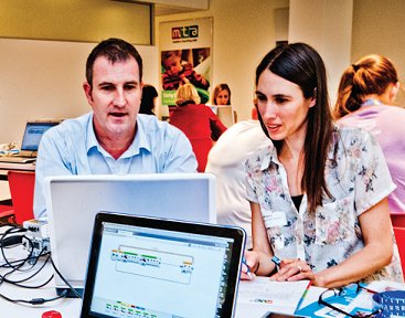 New to RoboCup and want to learn more about Lego EV3? Full-day PD for Teachers and RoboCup mentors at #ScitechWA on 8 March (workshop provided by Modern Teaching Aids). Sign up now! goo.gl/BQJzyF.