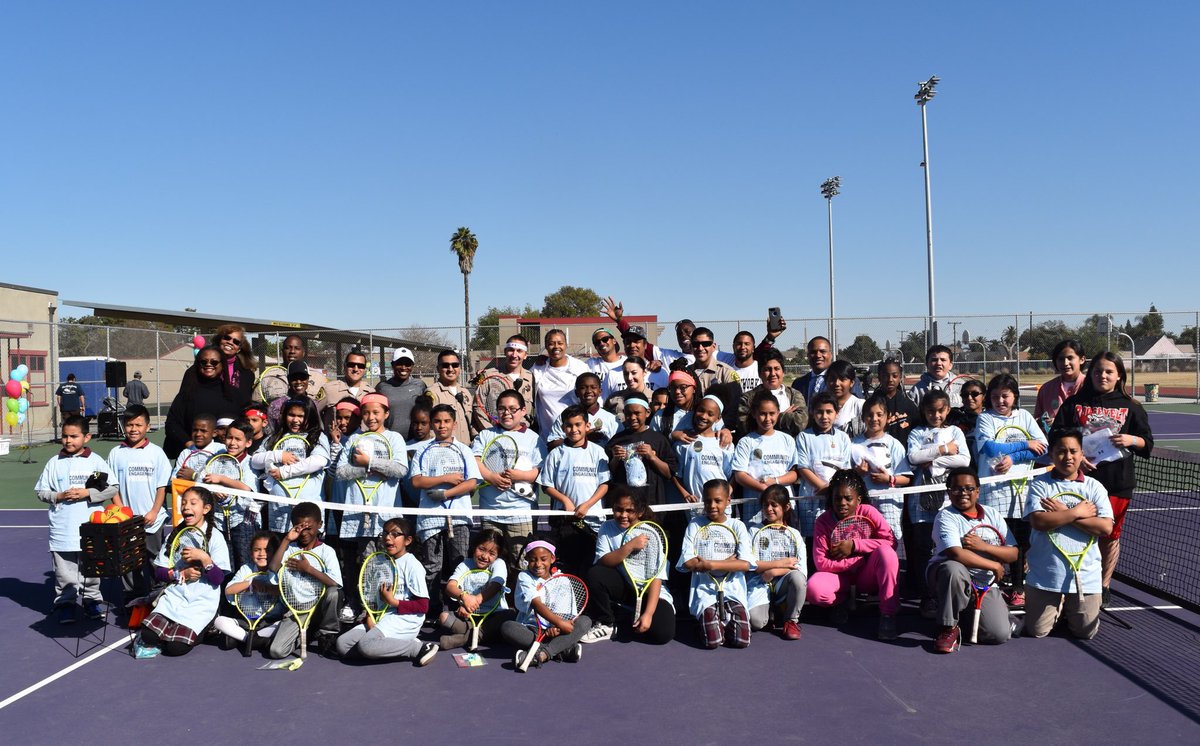 The USTA Foundation is teaming up with the Sloane Stephens Foundation to pilot a very important initiative, Serve &amp; Connect.  Together, we’re building relationships and leaders in our communities and this week’s theme is RESPECT #USTAFoundation #Serve&amp;Connect #ServingUpDreams