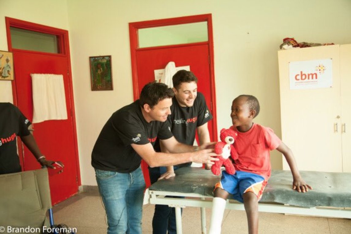 CelticThunder's tweet image. We have never been more honoured to do anything in our lives! @cbmCanada These kids will hopefully be back playing football in no time! #healinghug @cbmCanada