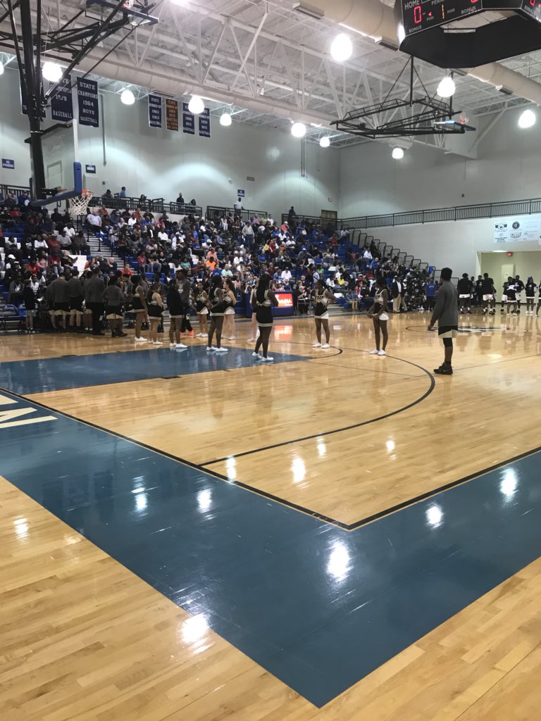 MountainViewHS tweet media