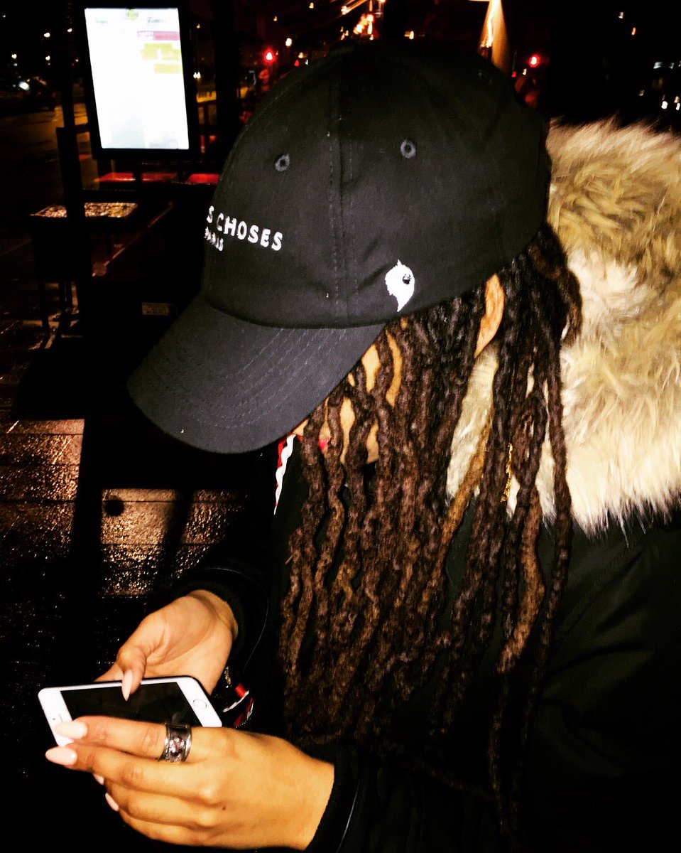 Vraies_Choses's tweet photo. Paris by night 🔥

#vraieschosesparis #Paris #marquefrancaise #frenchbrand #fashion #casquette #cap #headwear #streetwear #fashionbloggers #blogueuse https://t.co/aOiE2fhvIC