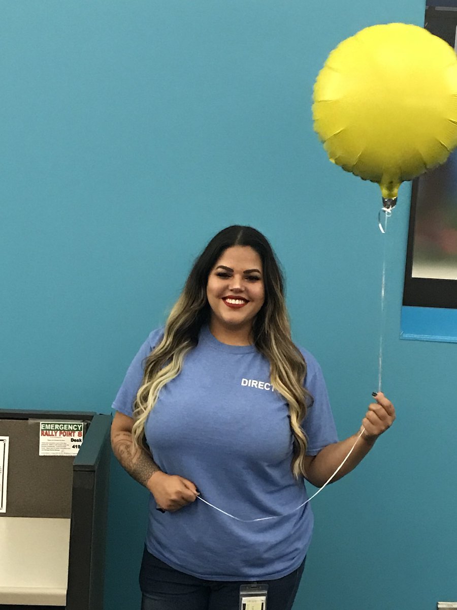 DrewsDynasty1's tweet photo. Great job today Yuliet bringing voice to the board from our 1/29 training class! Lots of potential with this group, bright futures ahead! #tugglenation #DynastyLife  #Ocala2018 https://t.co/gs0Wv16F3L