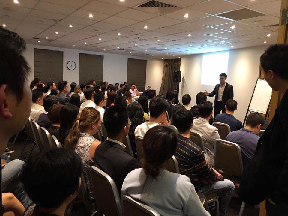 RichardCarter__'s tweet photo. Your Success Summit - Learn cutting edge strategies to gain the success you are seeking in 2018  https://t.co/0h0Re8LFsG #Sydney #Success #Event #Strategy #Motivation #Australia https://t.co/bfqJD0ewkF