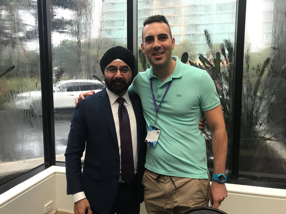 sggenoff's tweet photo. So awesome catching up with MDRT legend Bhupinder in rainy Queensland #proloan2018 #mdrt @MDRTAustralia @JBSFinancialJB https://t.co/c7gRRzKDPa