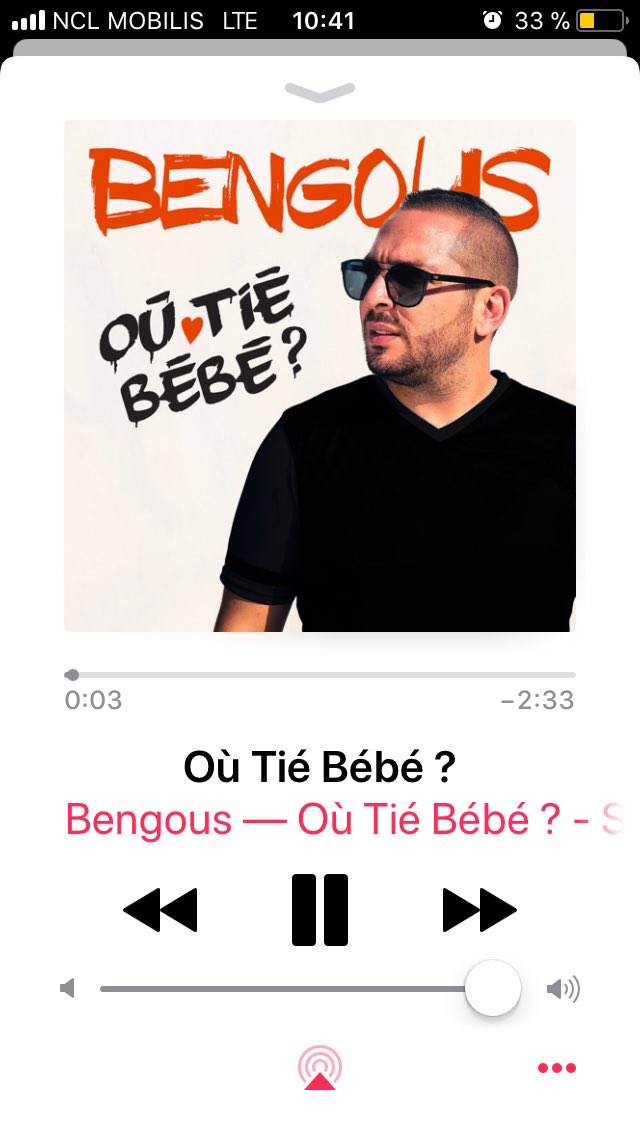 lucass_florio's tweet photo. Petit message de l’autre bout du monde🇳🇨 ton son est magique @BengousOueske #Outiébébé 
Le ���⚪️🔵 https://t.co/dJGqg9jc7B