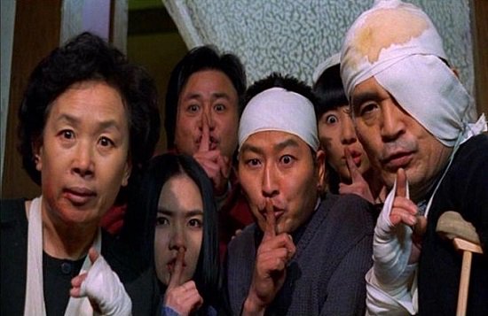 참신한 한국 대표 블랙코미디, 독특하게 재밌다! #EBS 영화 < #조용한가족 > #최민식 #송강호 #나문희 #박인환 #고호경 #김지운 감독 #어마어마한라인업...