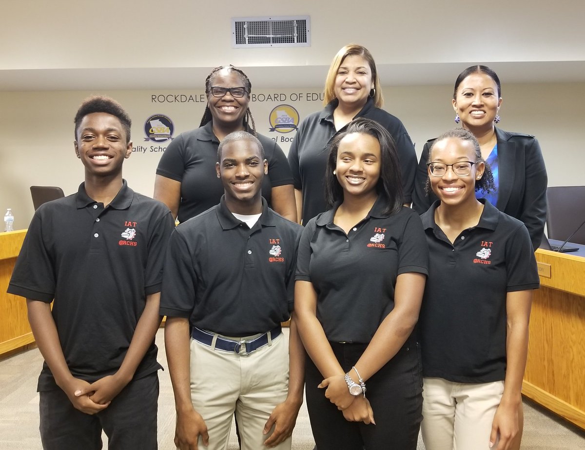 Took a great group of kids to present to the School Board! Thank you @RCPSCAO for the opportunity!