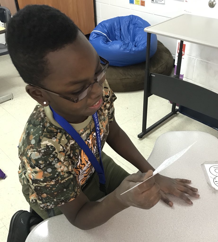 Jblake1228's tweet photo. My students were so excited to get their postcards back from their 5th grade pen pals! It’s been fun for me to get to know our incoming students as well! We finished replying today and eventually will get to meet our pen pals in person. #gwms #weare44 https://t.co/cbRhxkKpZU