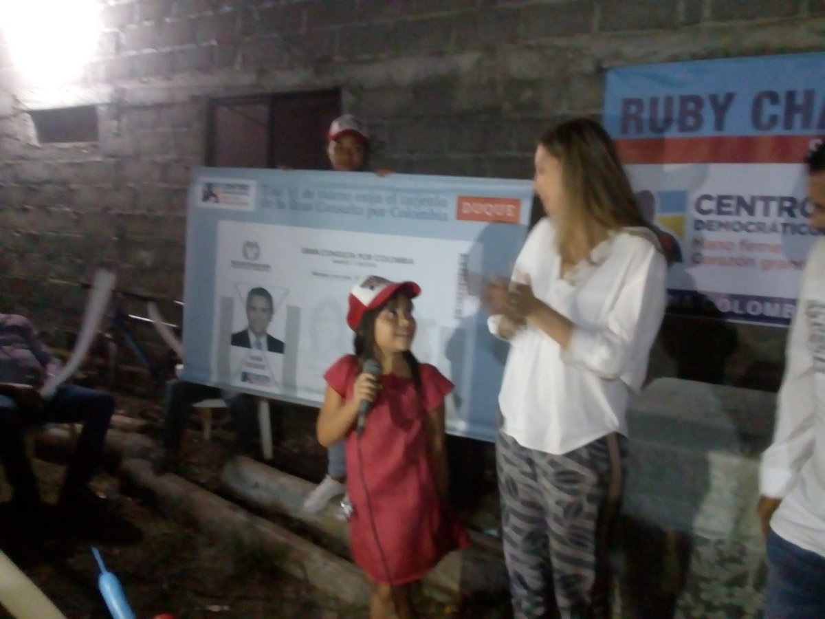 CristyRinconHar's tweet photo. @CeDemocratico @Rchagui @AlvaroUribeVel @IvanDuque @diegopanzenu @RafaGomezGomez @juliochagui @Leoguerrero03 @Coneolavozdelpu @salimchagui @ElberChaguiS Ntra Próxima Y Segura Senadora @Rchagui Invita A Todos Sus Amigos D Playa Rica Y Wilches Este 11 D Marzo Marcar Al SENADO #CD11Del @CeDemocratico X La Salud,X La Educación,X Un Agro Más Productivo Y Competitivo,X La Equidad Laboral D La Mujer #PorUnaCordobaGrande Con #RUBYCHAGUI https://t.co/4eYI8qbbdQ