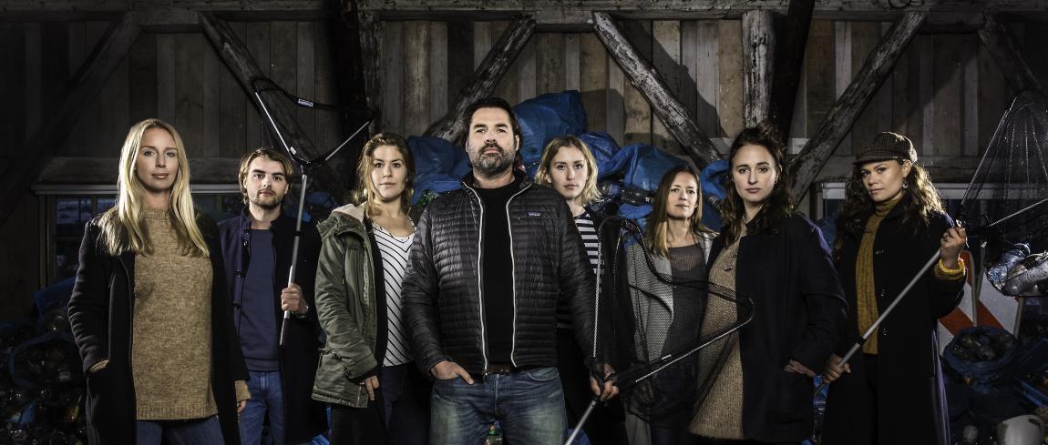 BaazMagazine's tweet photo. Primeur: #kantoormeubilair vervaardigd uit #grachtenplastic @ThePlasticWhale @LAMAconcept @Vepaoffice #Sweepsmart https://t.co/GEkVVDgIkC https://t.co/5YX8QdHYV1