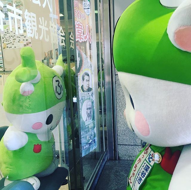 ふっかちゃん On Twitter ごっつんこにごちうぃ Y O W O Y 深谷駅市民サービスセンター ふっかちゃん 過去のお写真 2月25日 ふかやシティハーフマラソン 深谷駅自由通路 深谷驛レンガビレッジ Https T Co L4saplrn1p Https T Co Nidjqty5lj