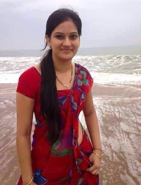 What Do you think about this #Aunty ?
.
#bhabhi #saree #hot #clevege #hotwife #Blouse #navel #crazybeautylover #curvy #auntylovers #auntyfans #auntylove #auntism #loveaunty #bhabhilovers #lovelybhabhi #lovelyaunty #aunty4you #auntyplay #savithaBhabhi #milf #aunty4U #hotaunty