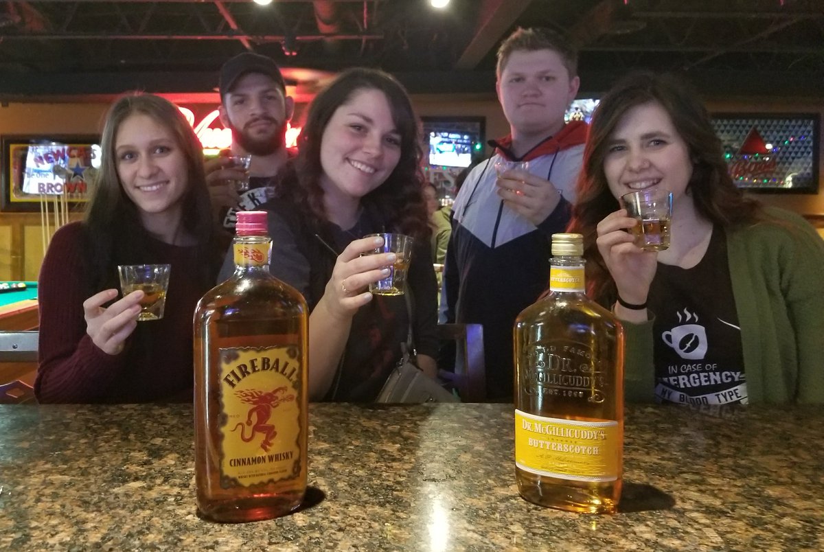 MannysPub's tweet photo. Feeling parched? It's time for Thirsty Thursday! Stop out for $3 fireballs and gingerbread man shots. We also have $1 natty and PBR cans all night. #drmcgillicuddys #fireballlive https://t.co/I7qswBeOTQ