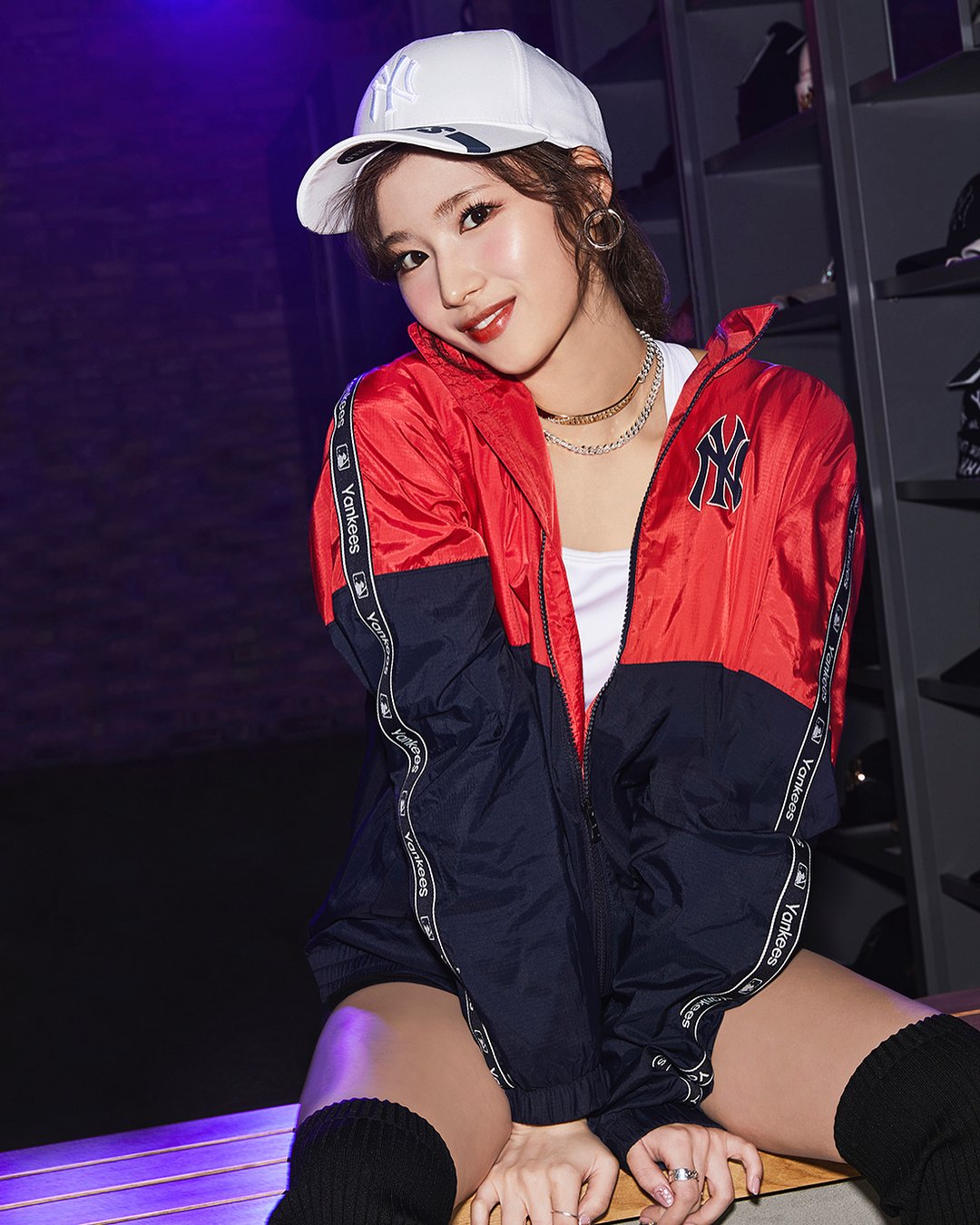 Twice Global Pic Sana X Mlb Sana Twice 트와이스 T Co Drtmjzkkuy Twitter