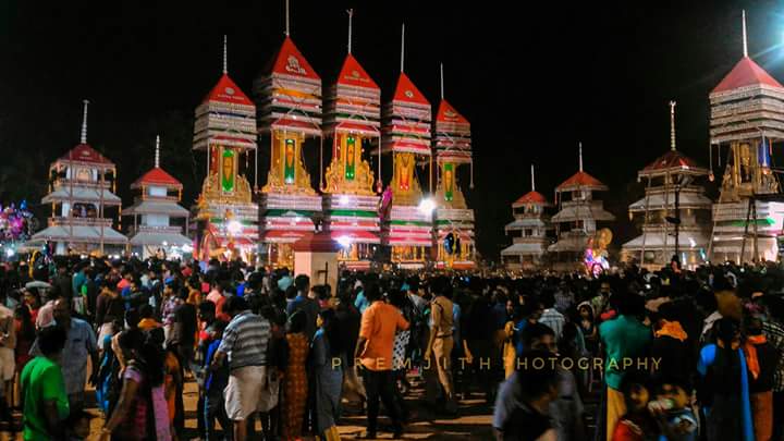 Premjithp8's tweet photo. #kerala #roking treditional #Festival 

#onattukara #Chettikulangara #Kumbha bharani festival
#wonderfull moment
Device:ASUS ZenFone 2 Laser https://t.co/p3Wh3bOQhV