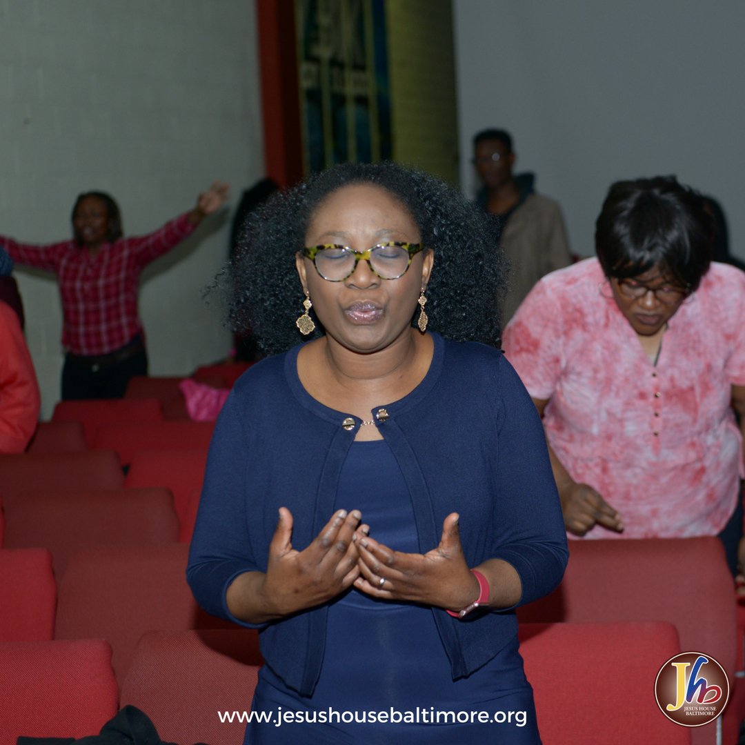 JesusHouseBalt's tweet photo. A night of prayer! #solutionnite #dmv #jhb https://t.co/gIitKQuZnb