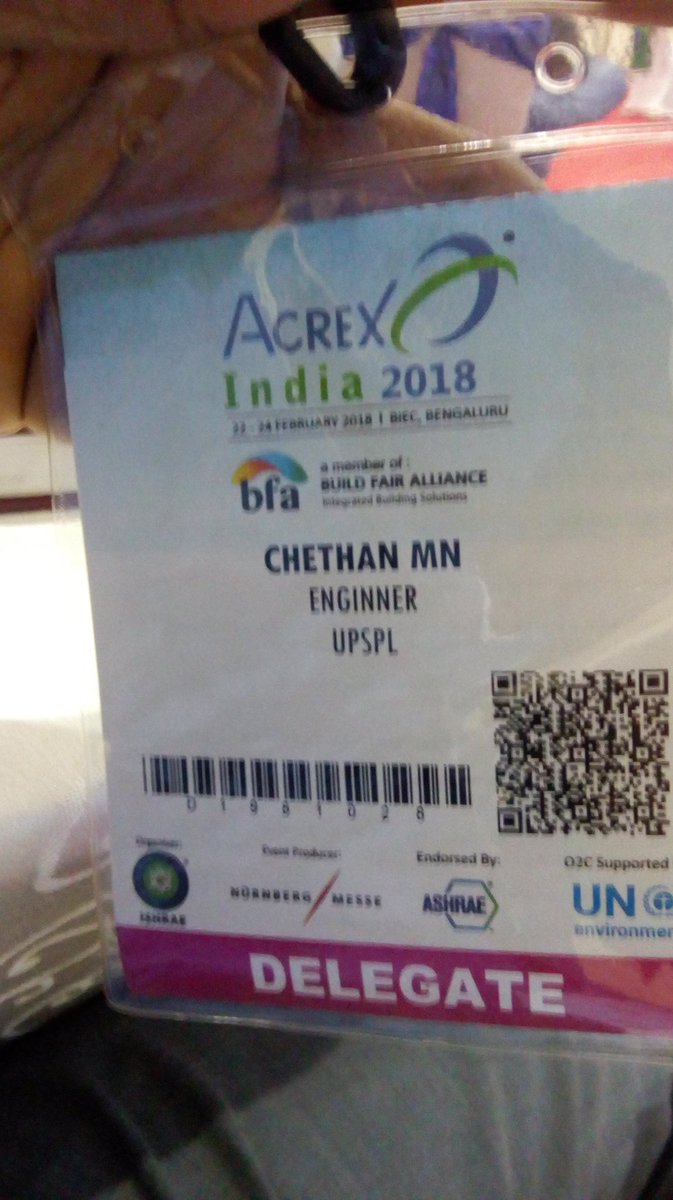 Chethanmnn's tweet photo. #ACREX2018 # it's a great time meeting # Peter simmonds ,BFA seminar # topic:tall building https://t.co/eOPeQO0z2B